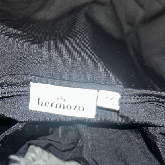 Hermoza Black One Piece Swimsuit - Picture 3 of 3